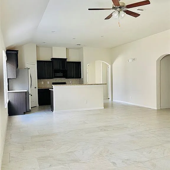 21335 Cypress Live Oak Dr — Photo 3