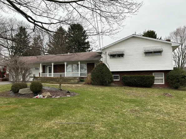 4346 C L School Rd, Strattanville, PA 16258