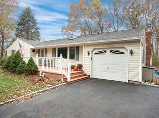 3 Harrison Ave, Setauket, NY 11733
