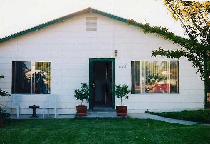 1st image of 644 California Ave