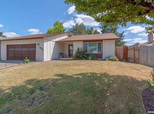 4742 Canyon Ct NE, Salem, OR 97305