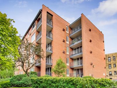 400 Main St APT 5D, Evanston, IL, 60202