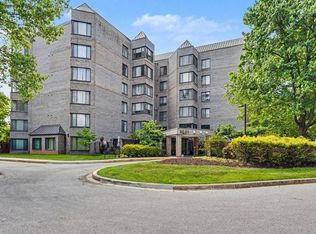 Towers, Baltimore, MD 21209