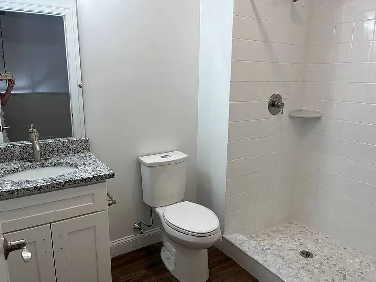 Schoolhouse Apartments — Photo 32