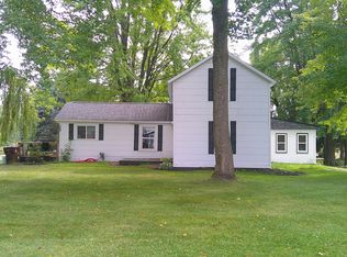 305 W Forest St, Edmore, MI 48829
