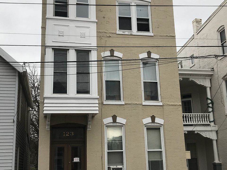 1st image of 123 E Antietam St
