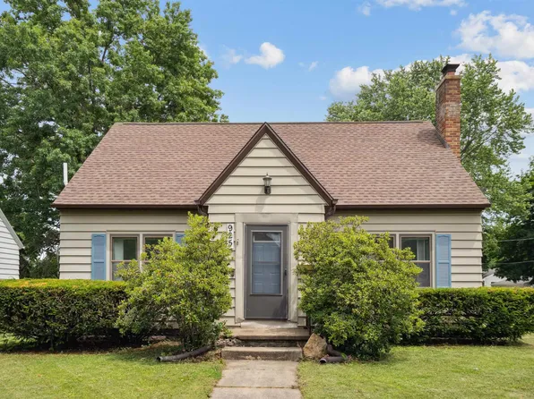 925 Denver St, Waterloo, IA 50702