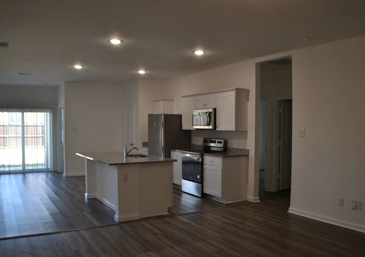 House 3 Bed 2 Bath in Forney for rent — Photo 4