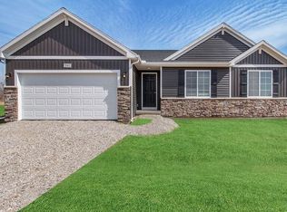 1780 Bluff Ridge Ct, Portage, MI 49002