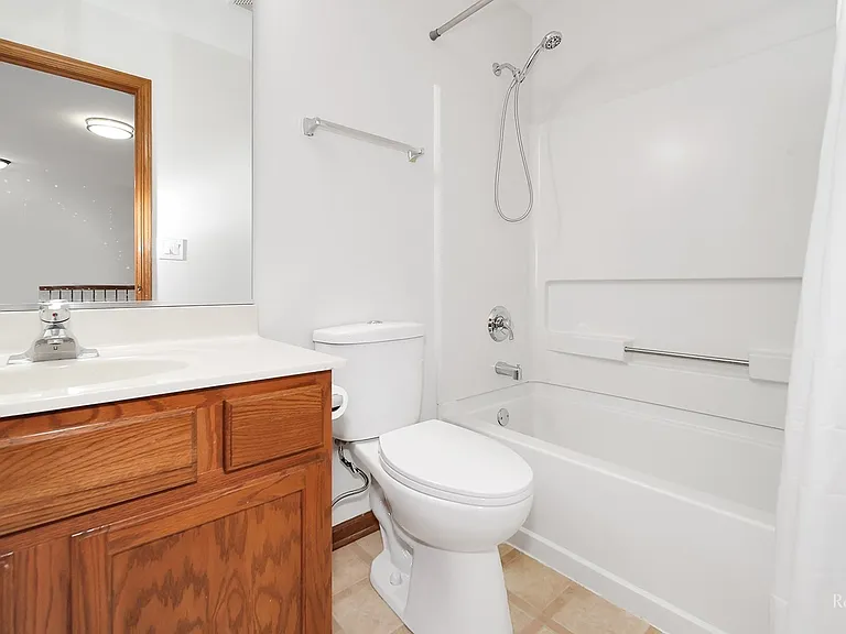325 N Patriot Dr — Photo 10
