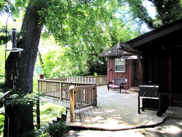 2213B Pennington Bend Rd — Photo 2