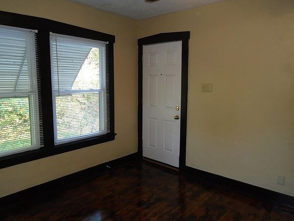 2nd image of 100 N 33rd St APT 4