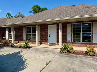 1570 Woodlawn Way, Gulf Breeze, FL 32563