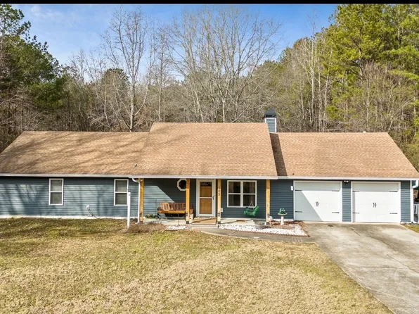 105 Meadow Springs Ct, Locust Grove, GA 30248