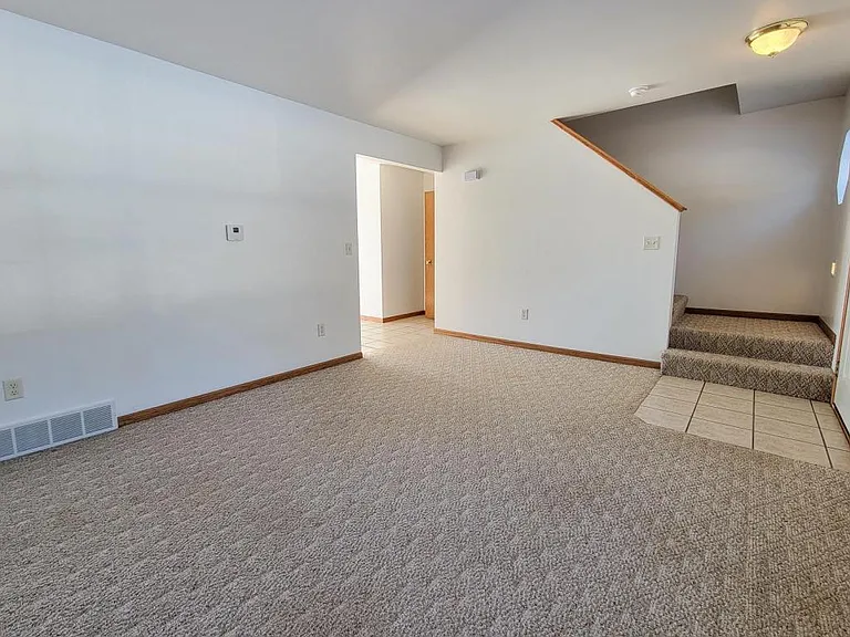 6905 Feith Ave — Photo 8