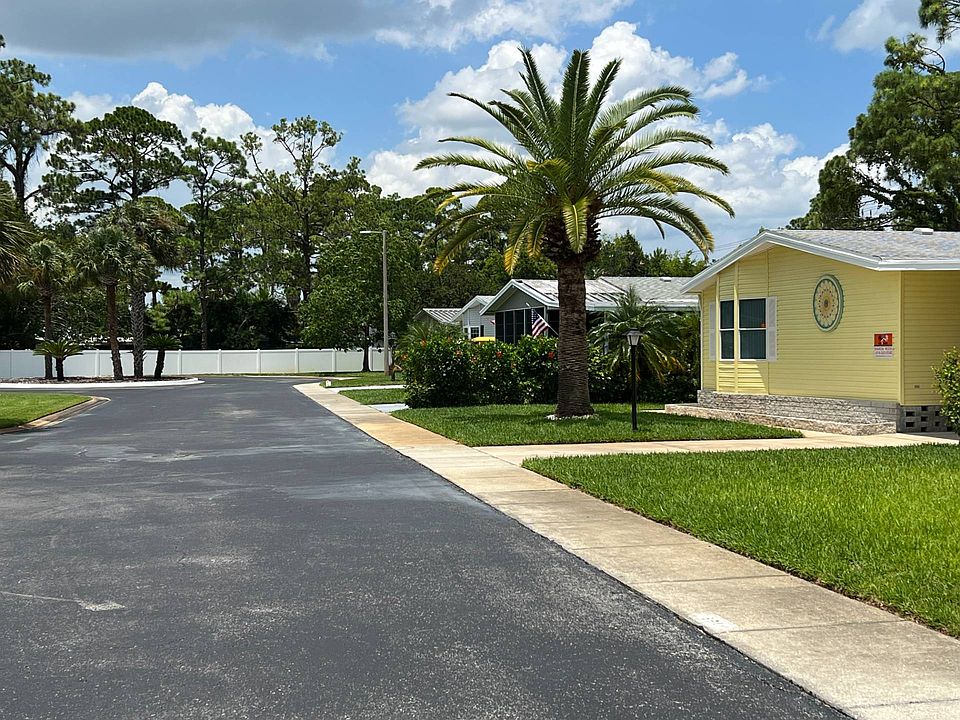 1st image of 1000 Walker St Lot 392
