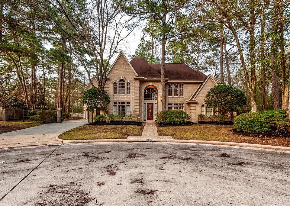 1st image of 1402 Chestnut Grove Ln