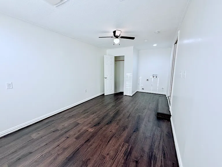 10640 Aledo Dr — Photo 26