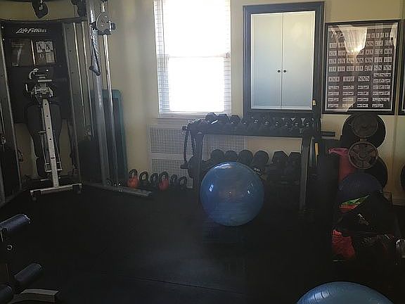 Gym room 