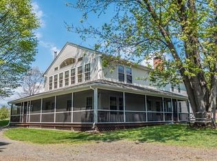 32 Old County Rd, Southampton, MA 01073