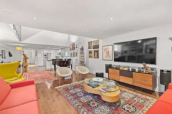 Sold by Compass | media 6