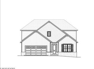 127 River Birch Dr, Lenoir City, TN 37771