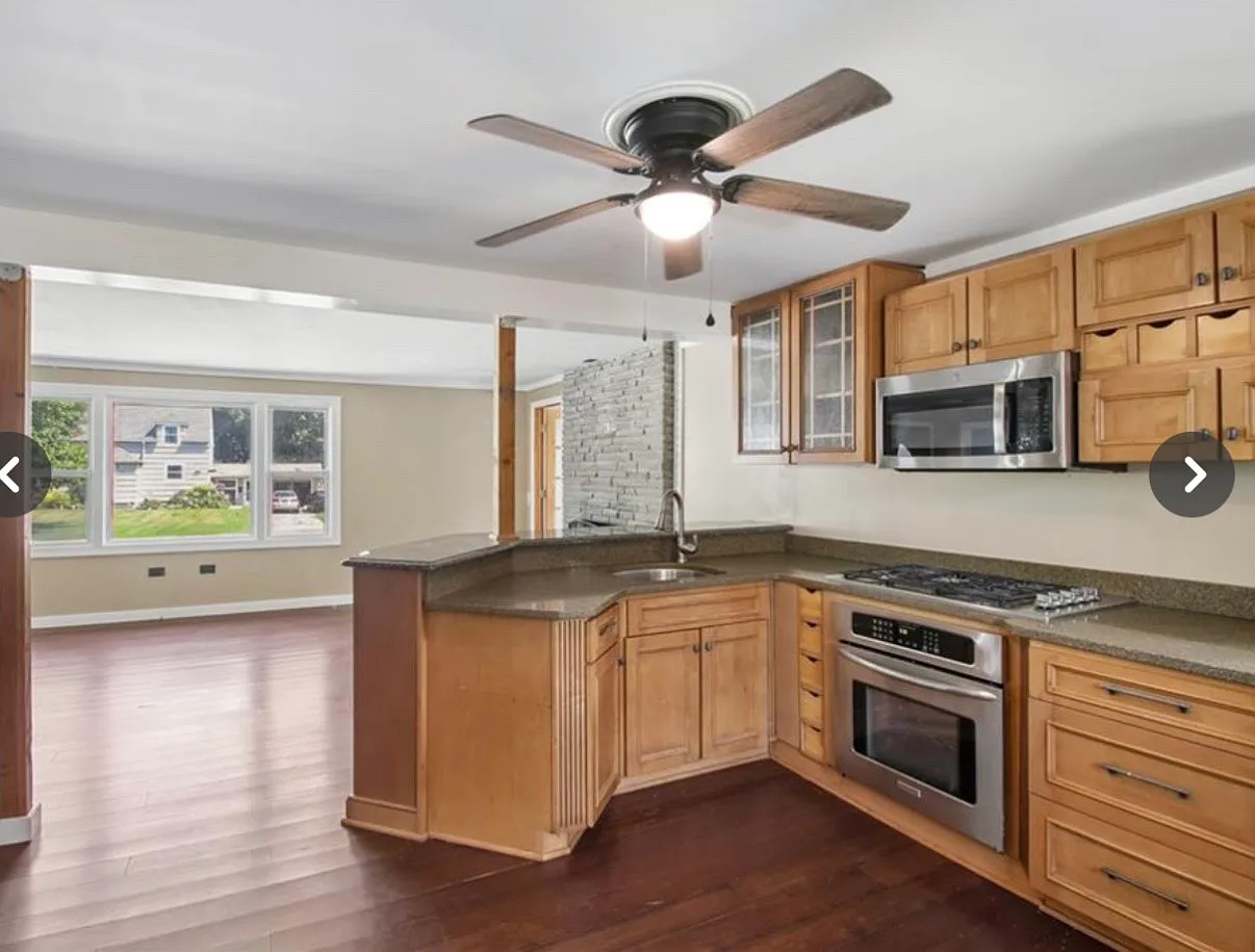 4 bed, 1458 sqft, $2,350 — Photo 1