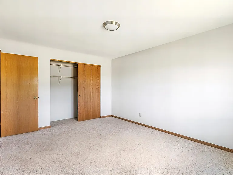 16 W Klubertanz Dr — Photo 27
