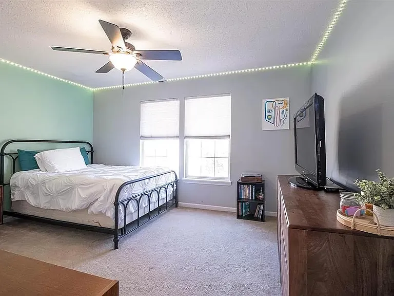 3024 Rolling Hill Dr — Photo 19