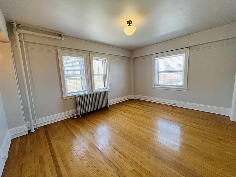 RH Blackstone — Photo 4