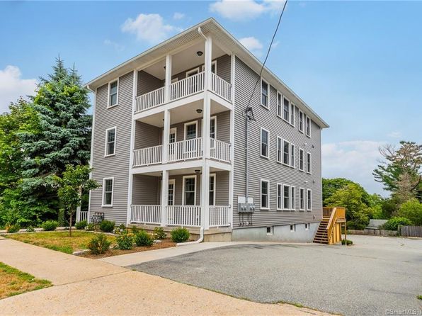 192 Montauk Ave #1