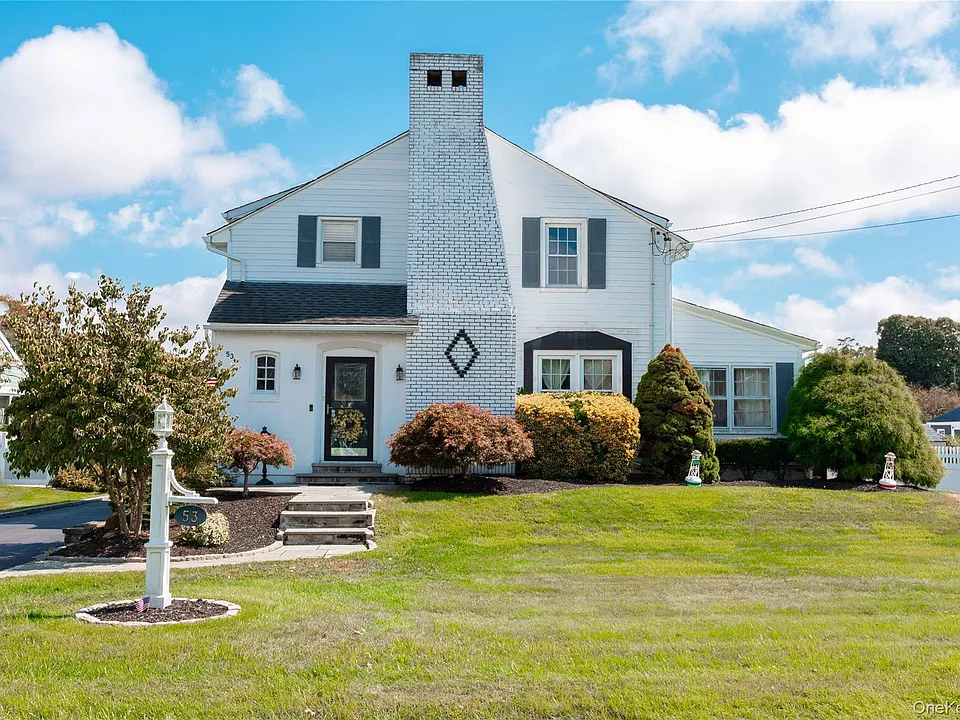 53 Mowbray Ave