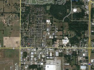 0 NW 2nd St #100, Ocala, FL 34482