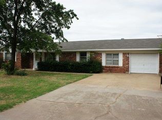418 S 6th St, Verden, OK 73092