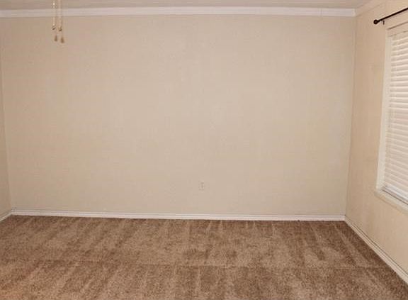 4th image of 2318 NW 44th St