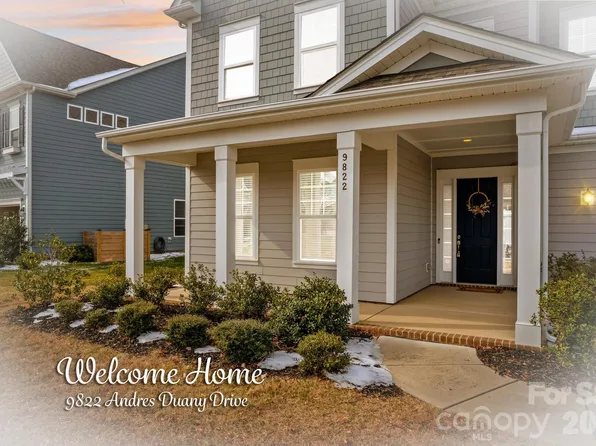 9822 Andres Duany Dr, Huntersville, NC 28078