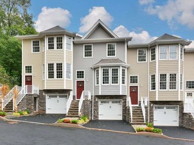 451 Springfield Ave UNIT 110, Hasbrouck Heights, NJ, 07604