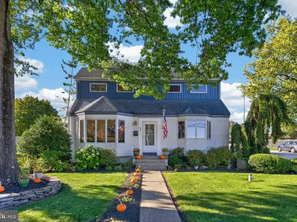 401 Pikeland Ave, Spring City, PA 19475