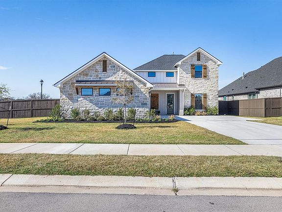 2nd image of 5034 Toscana Loop