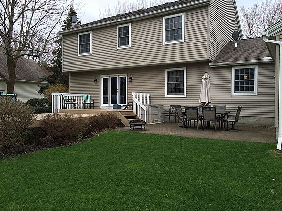 3rd image of 2715 Gingertree Dr