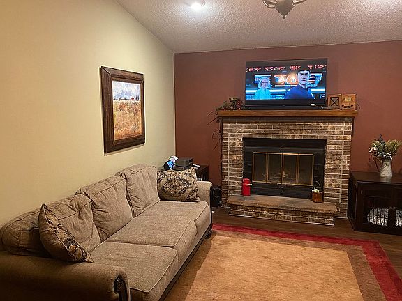 5th image of 7862 W Circle Dr N