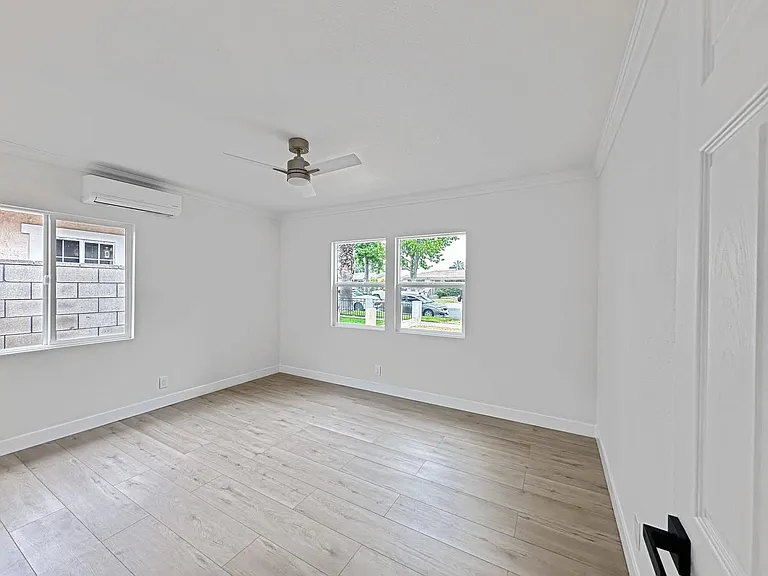 1425 N Marcella Ct — Photo 12