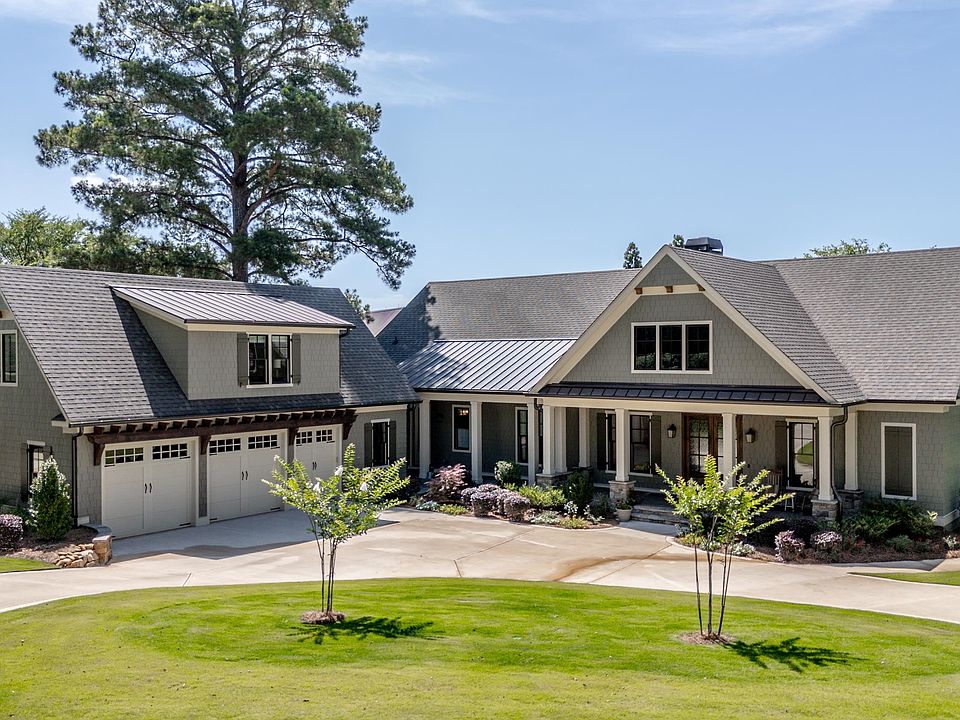 1st image of 140 Iron Horse Dr