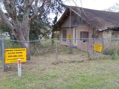 901 Gardenia Ave, Mathis, TX, 78368