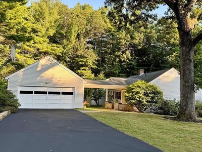 37 Orchard Ln, Wayland, MA, 01778