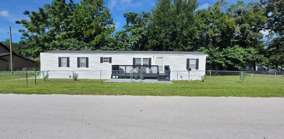 1st image of 4030 NE 212TH TERRACE