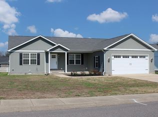 2208 Traci Dr, Murray, KY 42071