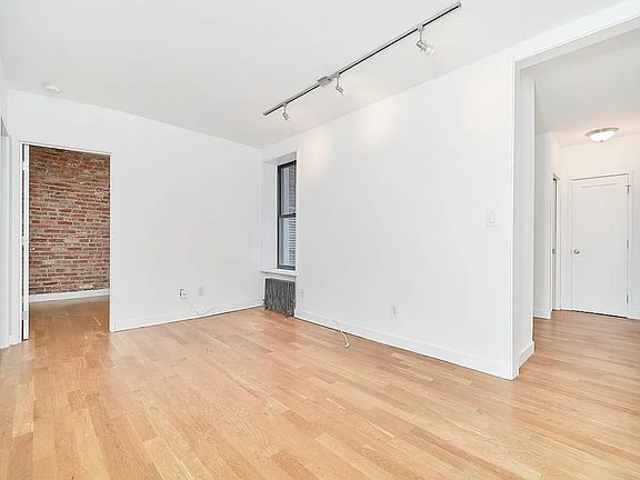 5th image of 10 Morton St APT 2F