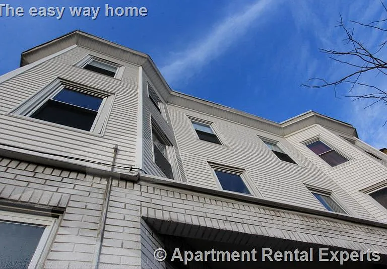 795 Cambridge St — Photo 18