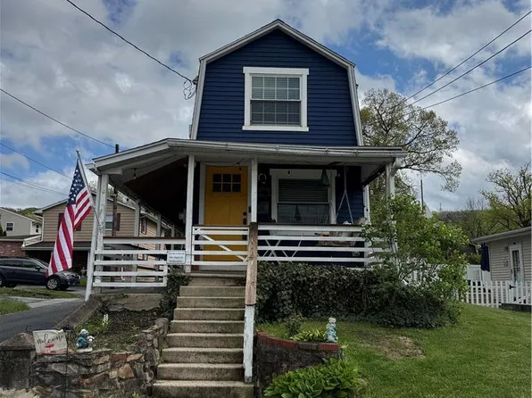 518 Furnace St, Emmaus, PA 18049